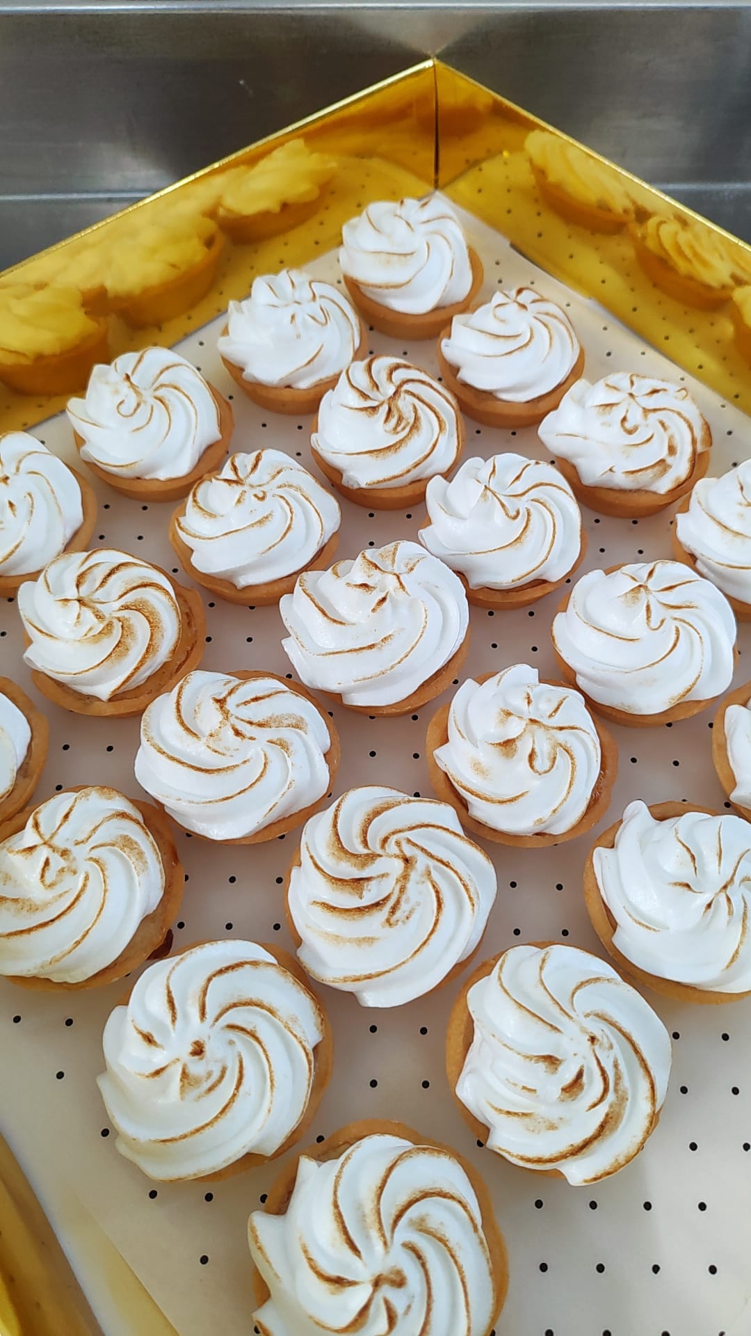 אלפחורס וקינוחים